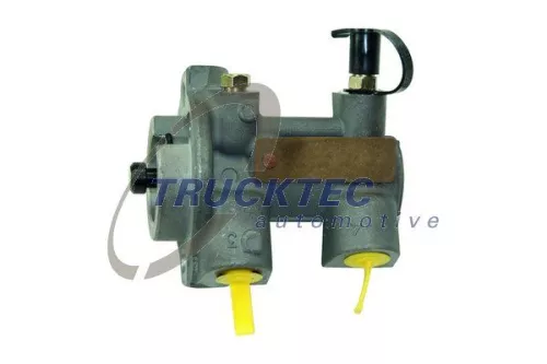TRUCKTEC AUTOMOTIVE Schaltzylinder (01.24.382)